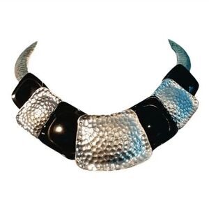 Vintage Black Bakelite & hammered silver-metal Choker necklace 12” curved length